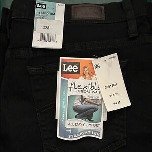 Lee Women's Black Straight Leg Jeans